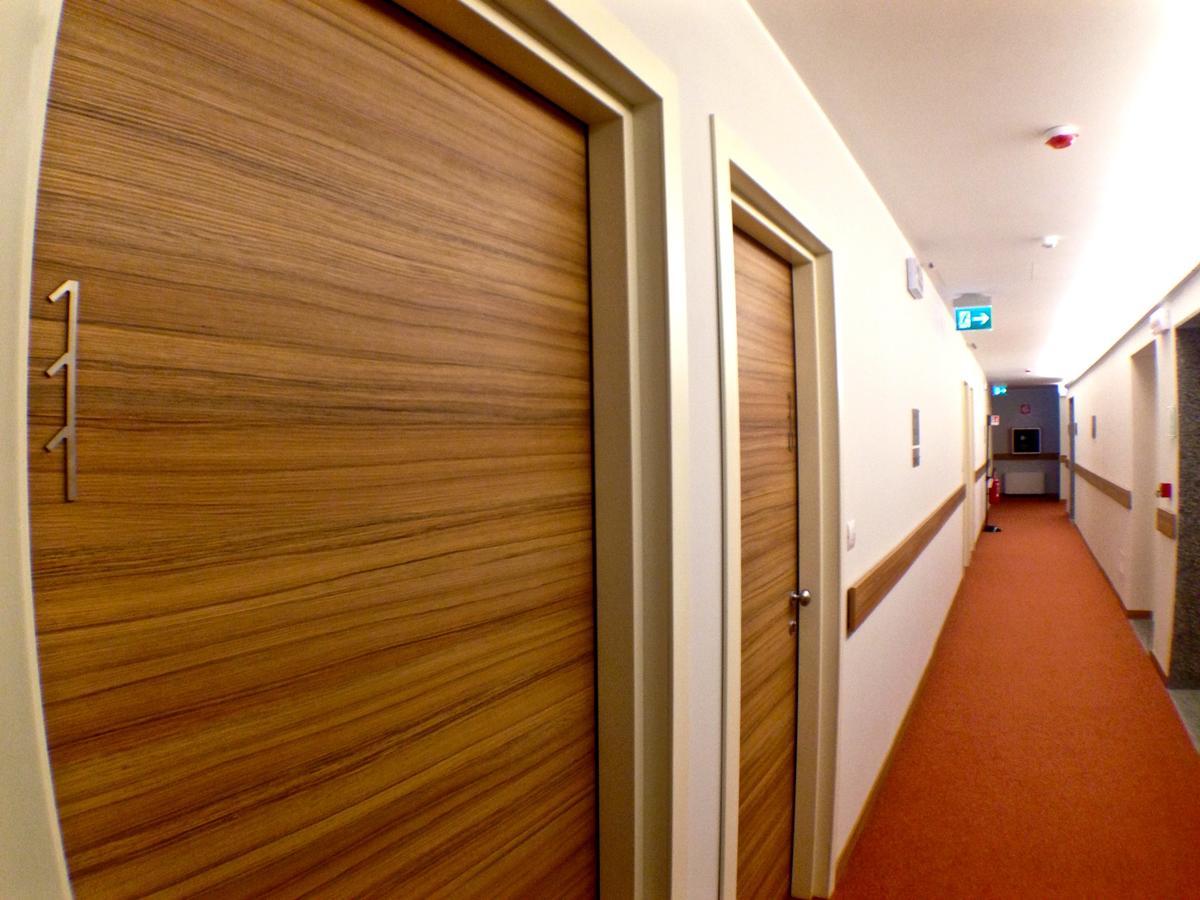 Hotel Forum 3*