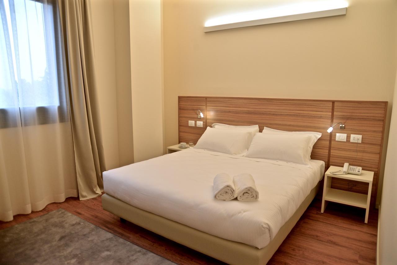 Forum Hotel 3*